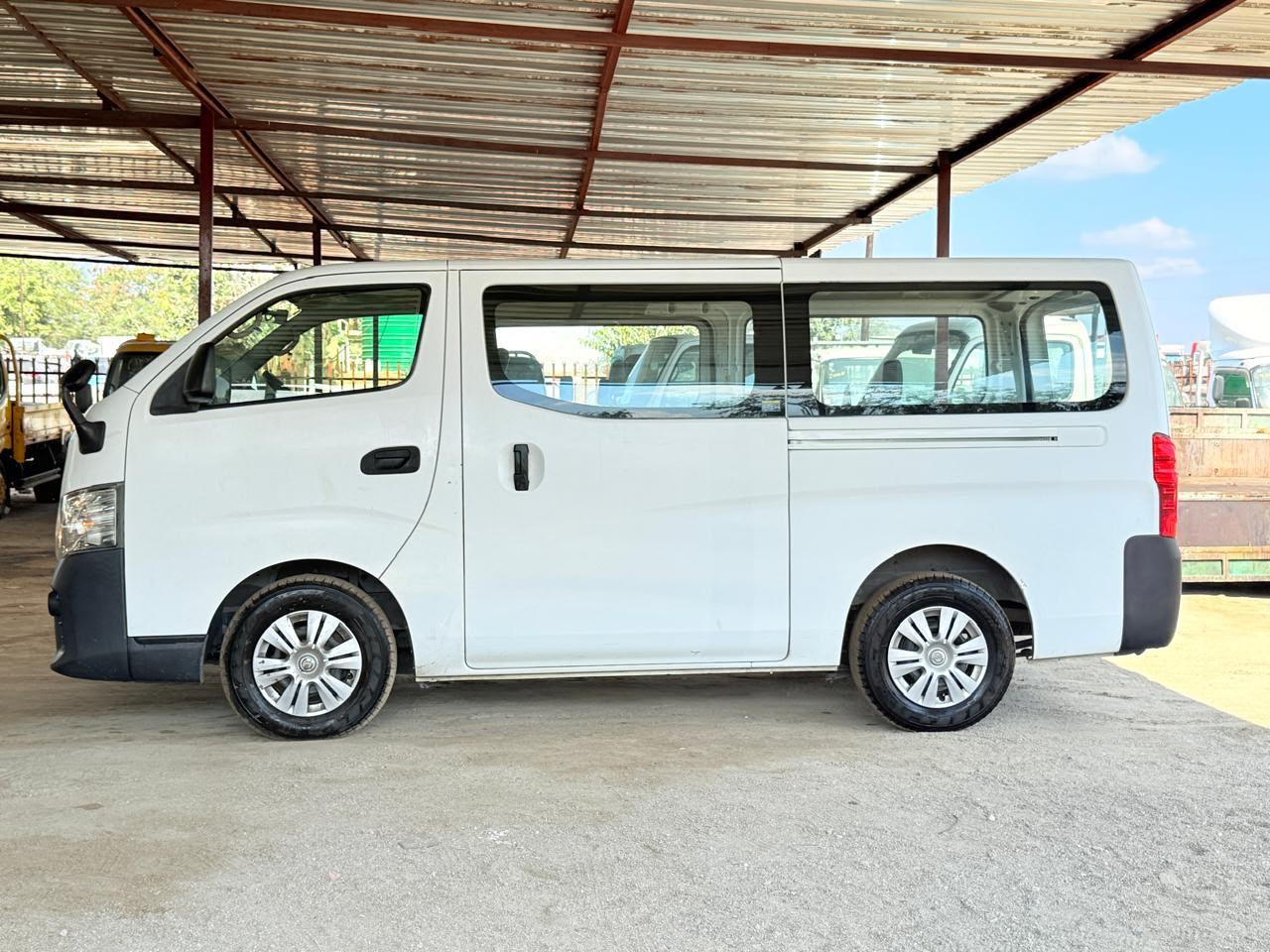 Nissan NV350